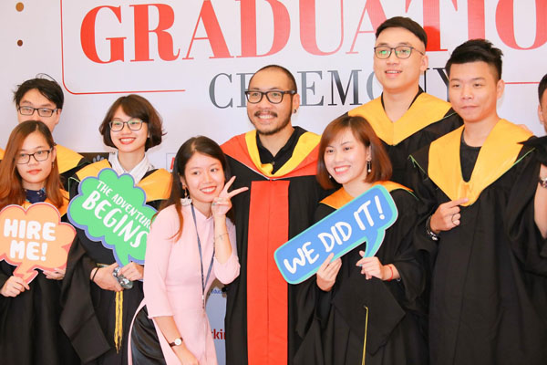 FPT-APTECH-tan-khoa-lap-trinh-vien-2018