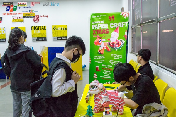 FPT-Aptech-paper-craft