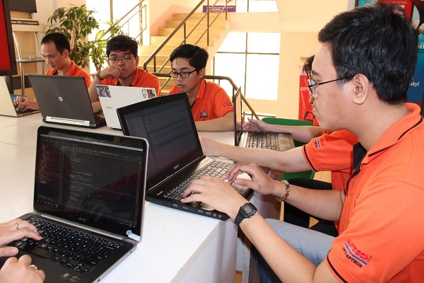 FPT-APTECH-mot-so-dieu-nen-biet-truoc-khi-chon-hoc-lap-trinh-PHP