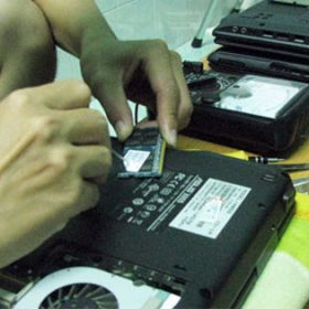 Cảnh giác “công nghệ luộc” linh kiện laptop