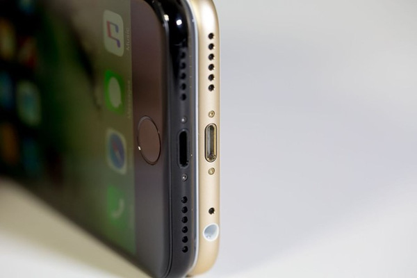 FPT-APTECH-10-cau-chuyen-cong-nghe-noi-bat-2016