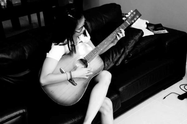 FPT-APTECH-moi-tuan-mot-nhan-vat-ai-bao-con-gai-khong-gioi-it