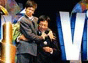 Khó đôi bàn tay, giàu sự nghị lực