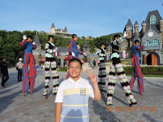 FPT-APTECH-con-duong-lap-trinh-cua-cau-hoc-sinh-12-tuoi