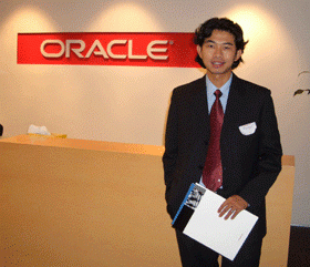 Từ gánh hát đến nghệ sỹ đời thường