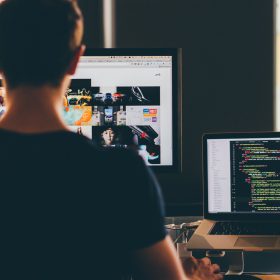 Bứt phá với 5 cách học lập trình viên cho người mới không biết bắt đầu từ đâu