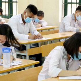 Bộ GD&ĐT không ban hành quy chế thi THPT mới, chưa chốt thời gian thi cụ thể