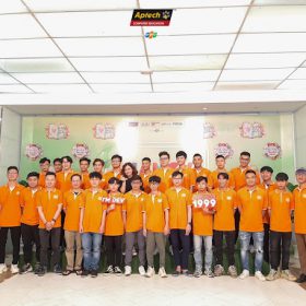 Chào đón các chiến binh lớp T2204M đến với FPT Aptech