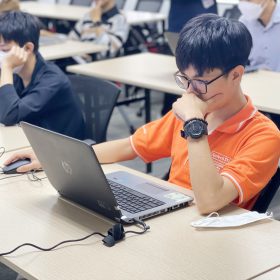 Sinh viên FPT Aptech trải nghiệm thực tế công ty NashTech, nhận cơ hội trở thành nhân viên chính thức