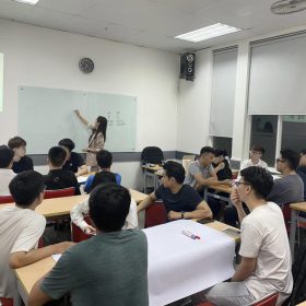 Giờ học doanh nghiệp: “Ăn một mình đau tức – Làm một mình cực thân”