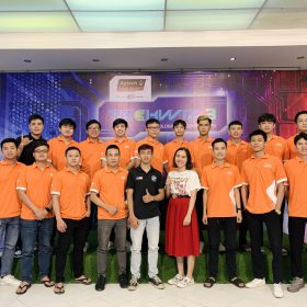 Thành công rực rỡ tại buổi bảo vệ đồ án kì I lớp T2202E