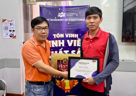 Trần Vĩ Kiện - Sinh viên xuất sắc Học kỳ Fall 2022 | FPT Aptech
