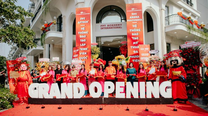 Lễ cắt băng khánh thành khai trương cơ sở FPT Aptech Vạn Phúc