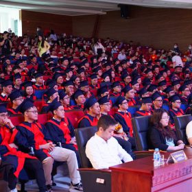 [2023] Tân khoa FPT Aptech viết tiếp ước mơ sau lễ tốt nghiệp