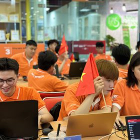 Sắc áo cam FPT Aptech rực rỡ tại cuộc thi công nghệ toàn cầu Techwiz 4