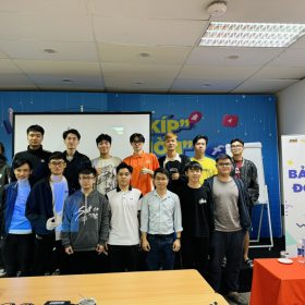 Hoàn thành một nửa chặng đường tại FPT Aptech cùng đồ án kỳ 2