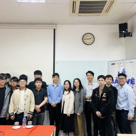 T2207E hoàn thành chặng đường thứ 3 cùng FPT Aptech