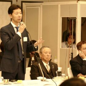 Thủ tướng nói với các tập đoàn công nghệ Nhật: Việt Nam đang là nơi khu trú an toàn trong ‘cơn bão’