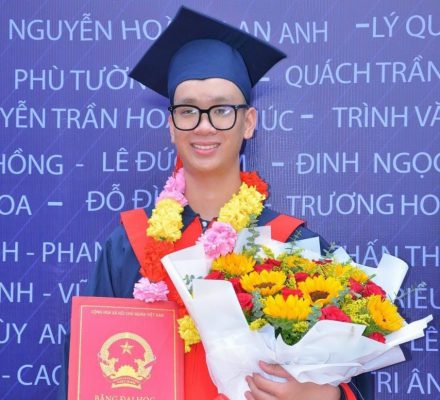 Bạn Bùi Nguyễn Duy Phương