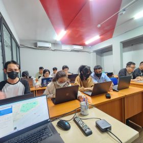 Sinh viên T1.2403.E0 FPT Aptech sẽ làm gì trong đồ án kỳ 2?