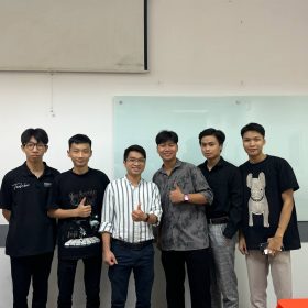 Bước qua 4 kỳ học, nhóm sinh viên đã trưởng thành cùng FPT Aptech