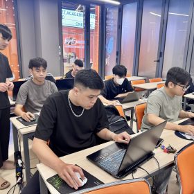 Sinh viên FPT Aptech đa kỹ năng trong kỷ nguyên AI – Sự khác biệt đến từ định hướng nghề nghiệp sớm