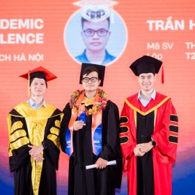 CODE STORY #55: Hai lập trình viên “tay ngang” trở thành thủ khoa FPT Aptech