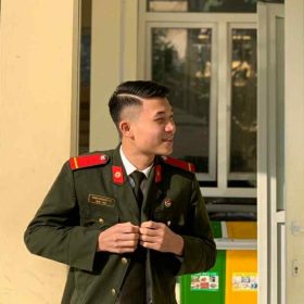 Chọn lối đi mới sau xuất ngũ, Trần Quang Tú vững bước với nghề lập trình