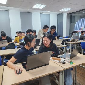 ReactJS và hành trình teamwork đầu tiên của lớp T3.2506.M0