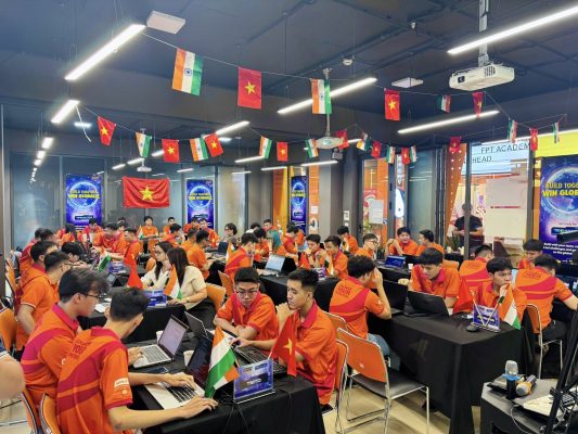 Học 3 năm nhận 2 bằng giá trị toàn cầu