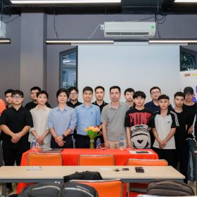 T2309M bảo vệ đồ án kỳ 4: Dấu ấn trưởng thành sau 2 năm học tập