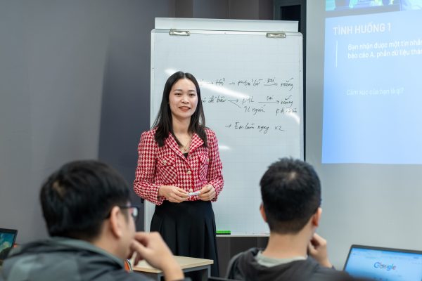 Giờ học doanh nghiệp