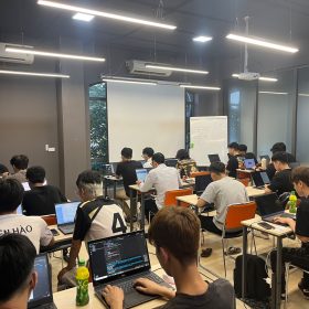 Lớp T2508M và hành trình đi đến “trái ngọt” đầu tiên tại FPT Aptech