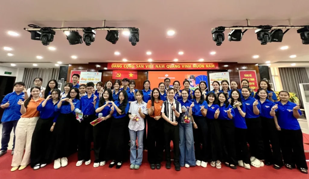 Khi giảng viên FPT Arena Multimedia trở thành người truyền cảm hứng tại “Ống Kính Trẻ – Kể Chuyện Thành Phố”