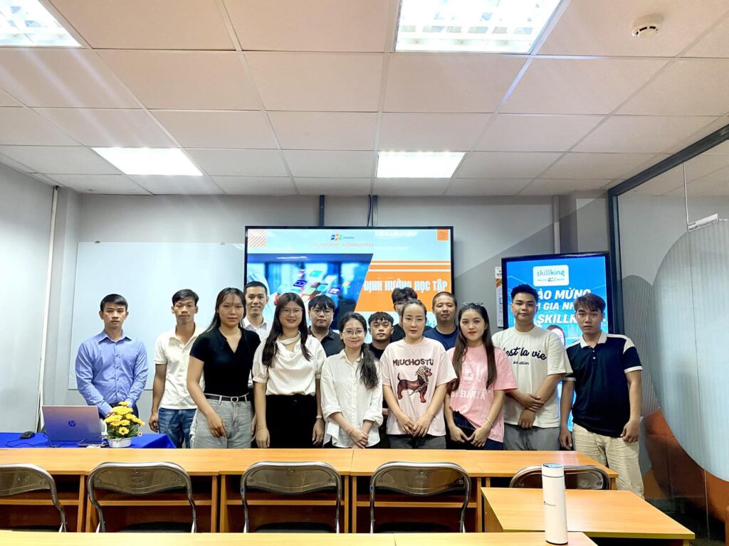 Khai giảng FPT Skillking tháng 05: Khởi đầu hành trình chinh phục Digital Marketing thực chiến