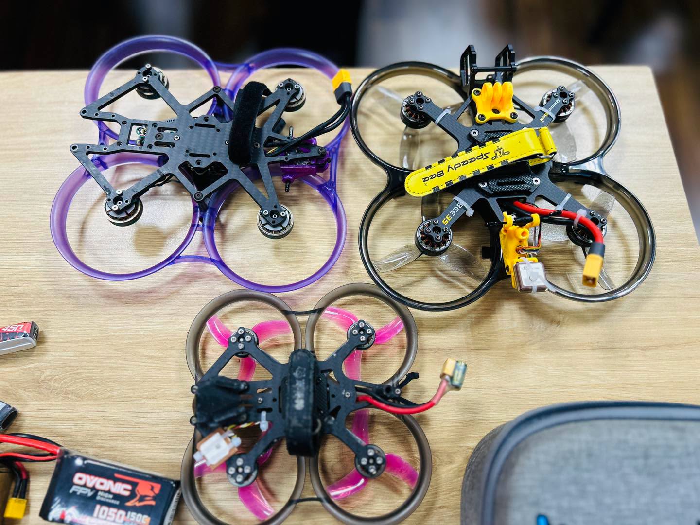 Người tham dự trải nghiệm đa dạng Drone 