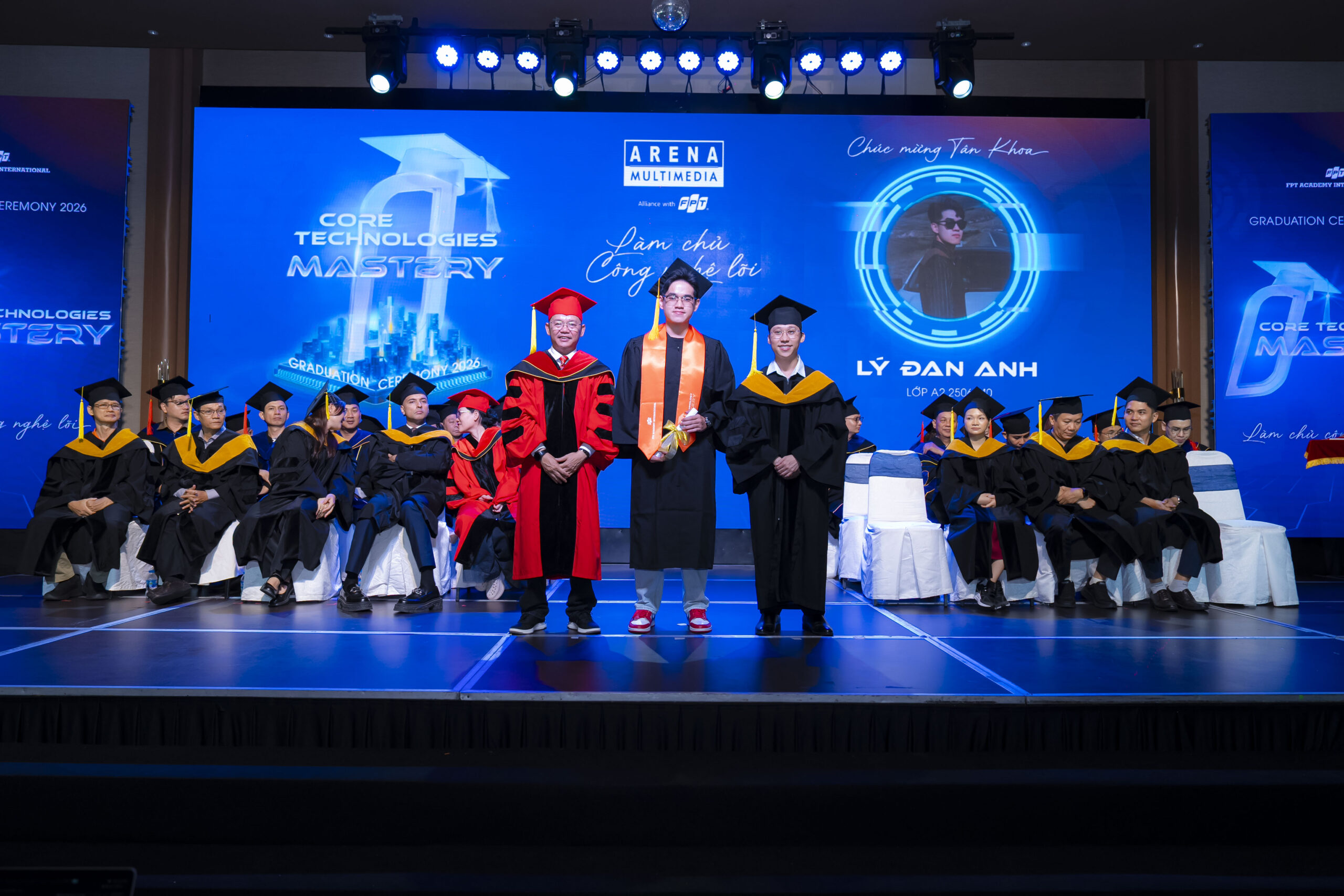 Đan Anh – Đan Em: Cặp anh em sinh đôi cùng theo học FPT Arena Multimedia để phát triển thương hiệu gia đình 2 DSC00433 scaled