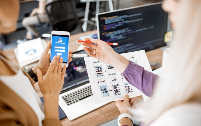Lập trình app là gì? Lộ trình học lập trình ứng dụng từ A-Z 6 Người học cần xác định mục tiêu để chọn đúng hướng học lập trình phù hợp.