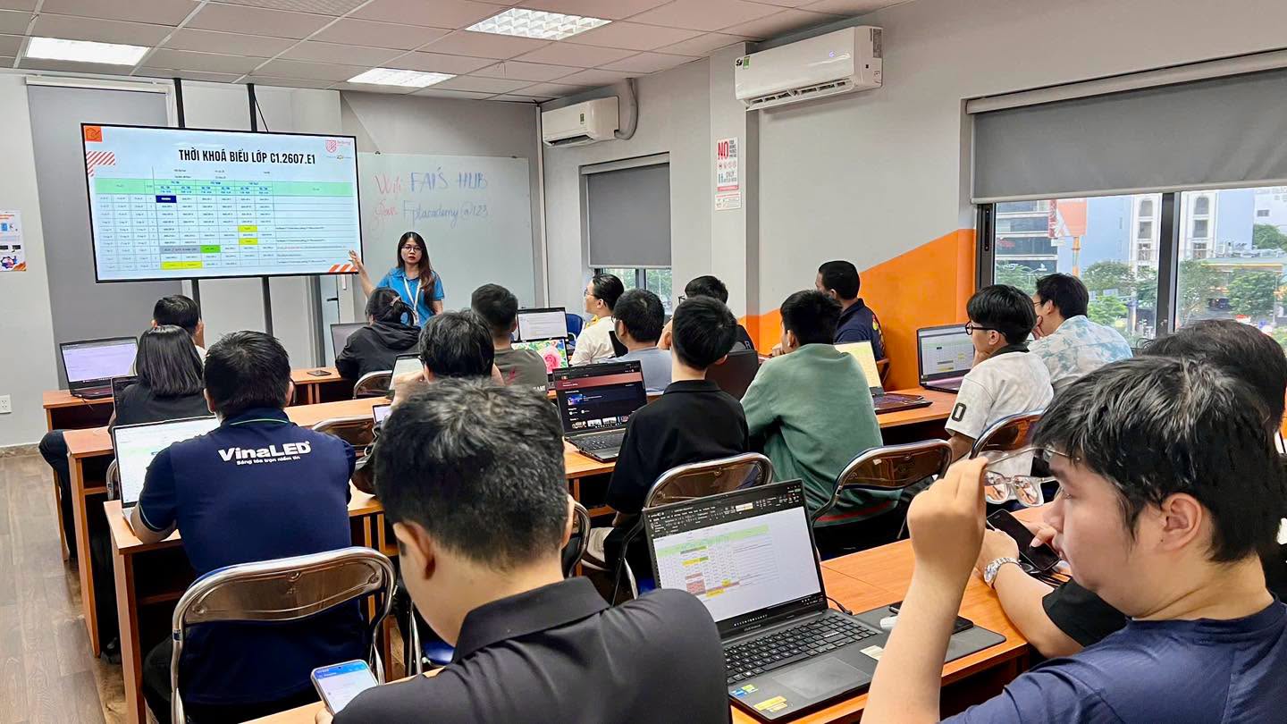 Khởi đầu hành trình trở thành Chip Designer tại Viện Đào tạo Quốc tế FPT