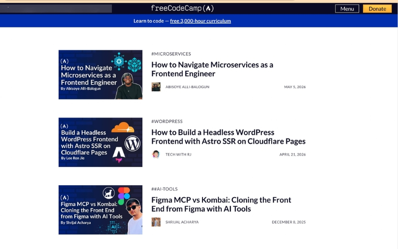FreeCodeCamp cung cấp lộ trình học Front end miễn phí, kết hợp lý thuyết, thực hành và cấp chứng chỉ.