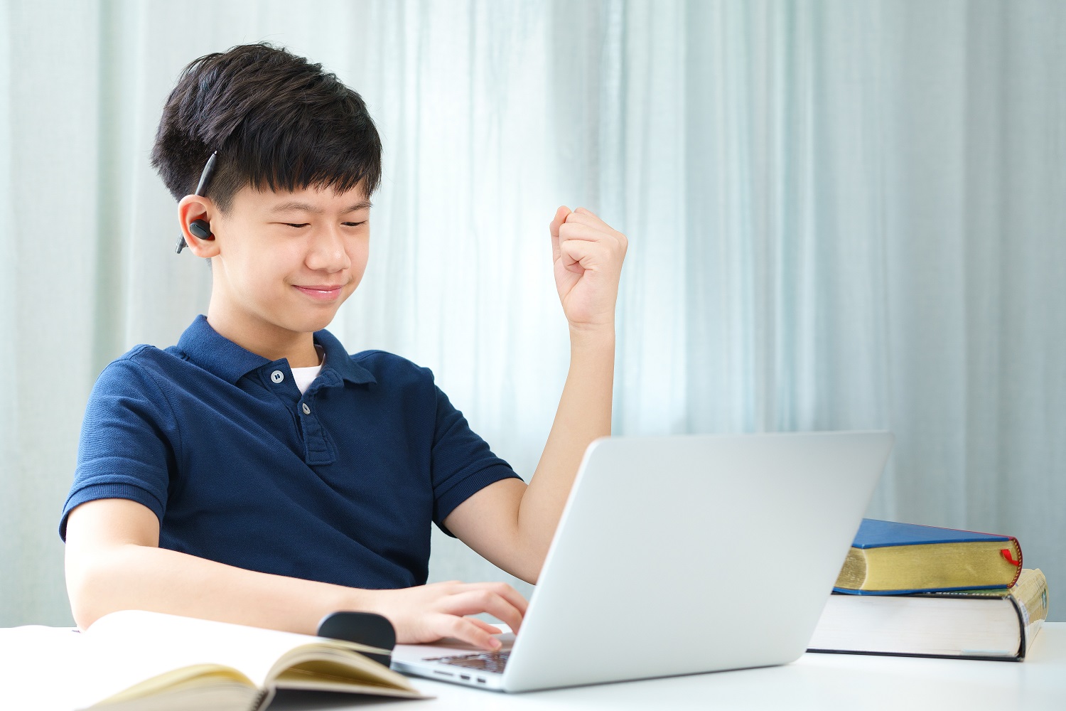 shutterstock 1944800161 2