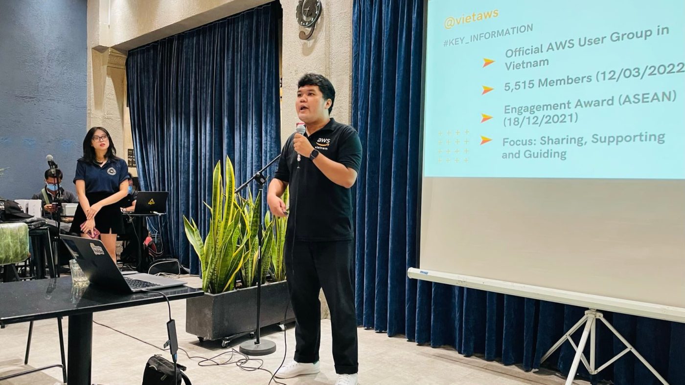 Anh 1 Thay Cuong dieu phoi su kien meetup cong dong 1400x788 1