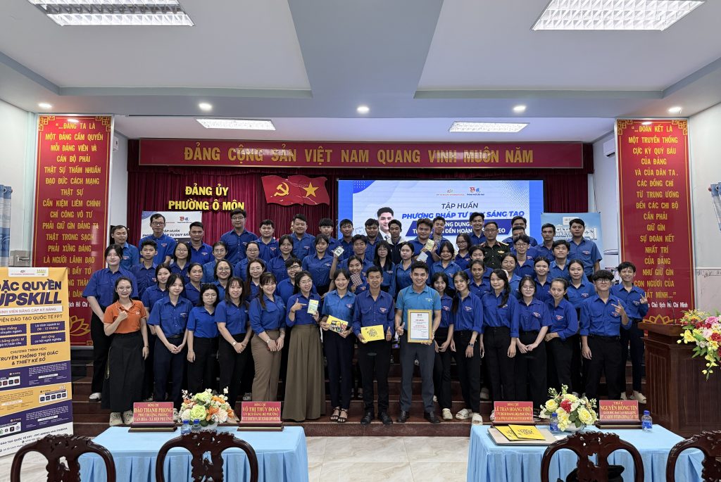 Đoàn viên, thanh niên phường Ô Môn bắt nhịp xu hướng sáng tạo cùng GenAI