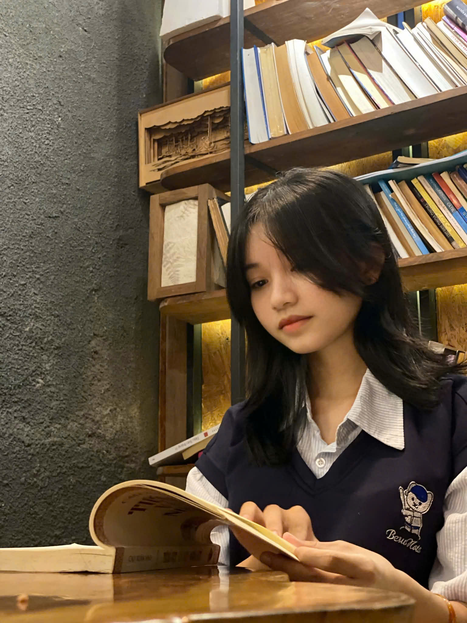 Chuyện ngành chuyện nghề - Lương Thị Hồng Diễm