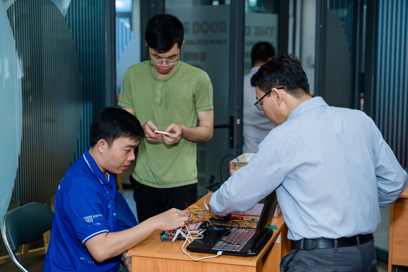 Ngành An toàn thông tin hiện nay có cơ hội nghề nghiệp rộng mở với mức lương từ 10 - hơn 100 triệu đồng/tháng tùy năng lực. 