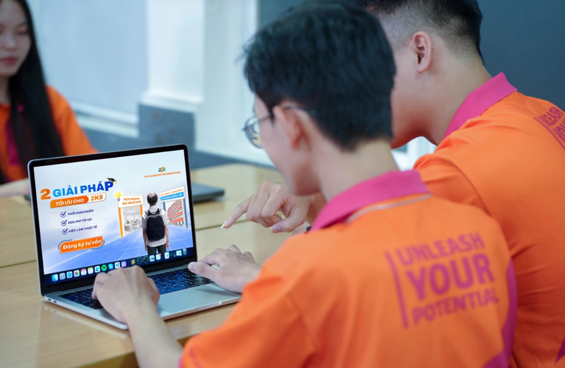Sau khi xây dựng được tư duy thẩm mỹ và khả năng quan sát, cần học cách sử dụng các công cụ, phần mềm thành thạo.