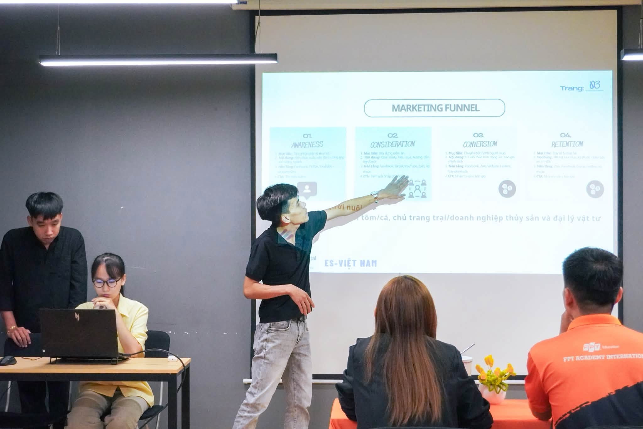 Sinh viên FPT Skillking học Content Marketing qua dự án thực tế cùng AI 5 788926813 122133540063245638 1408118506726351571 n