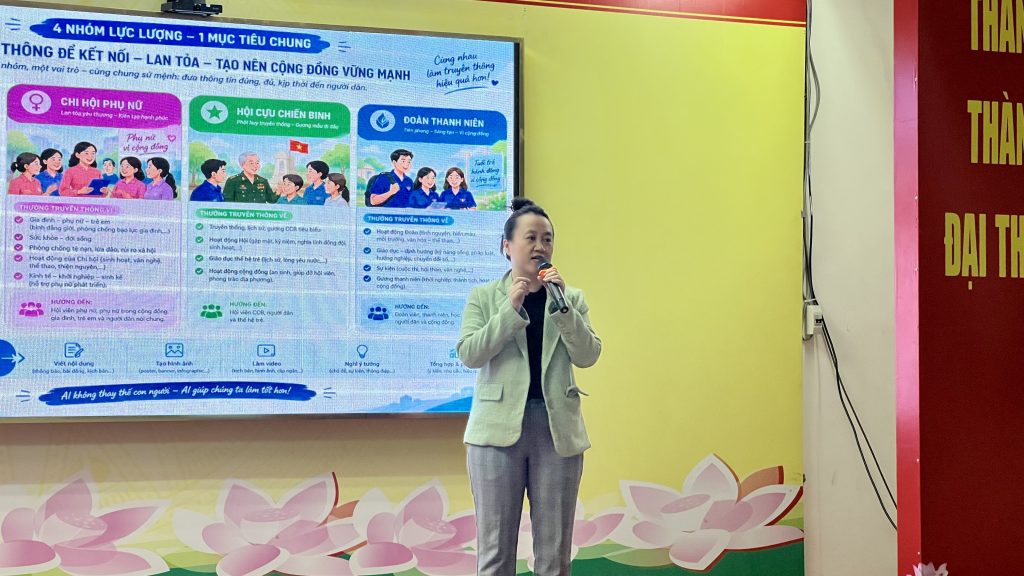 Viện Đào tạo Quốc tế FPT đồng hành cùng phường Tân Hòa Đưa AI đến gần hơn với cộng đồng