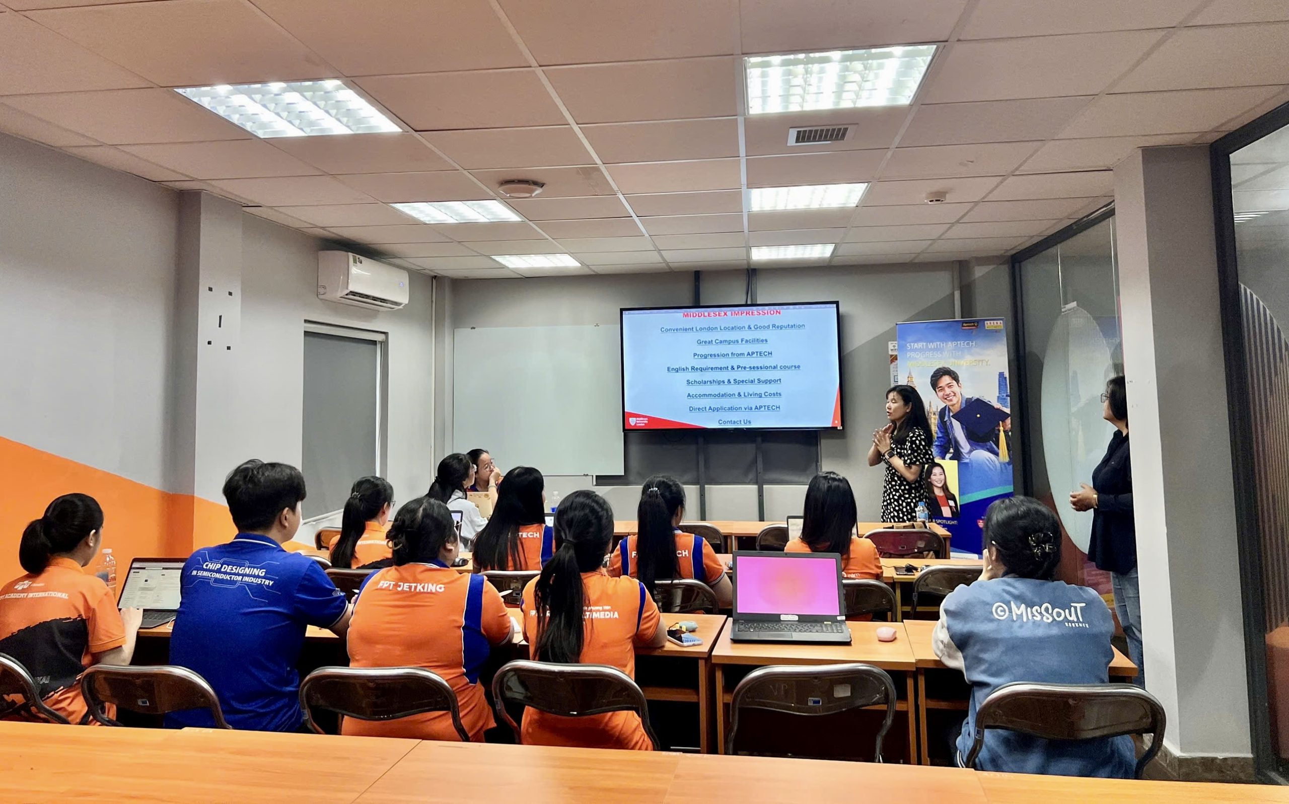 Viện Đào tạo Quốc tế FPT kết nối Middlesex University: Mở rộng lộ trình học tập quốc tế
