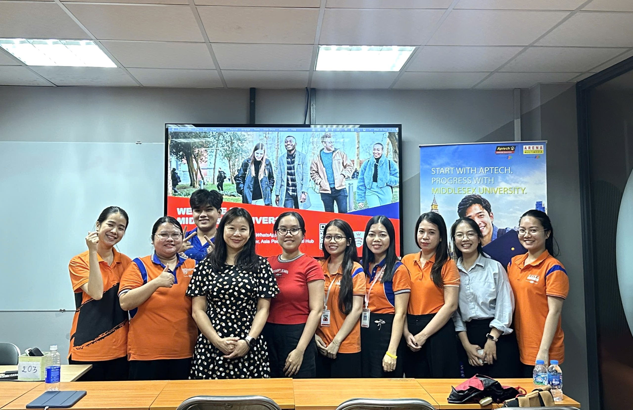 Viện Đào tạo Quốc tế FPT kết nối Middlesex University: Mở rộng lộ trình học tập quốc tế
